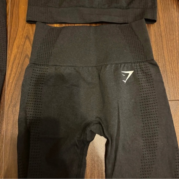 GYMSHARK set - Picture 4 of 6